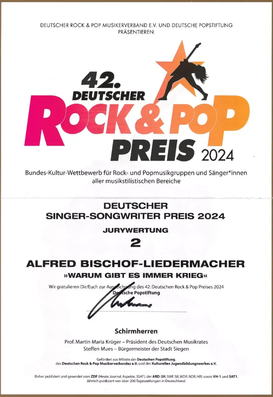 Alfred Bischof wird 2024 mit dem Deutschen Singer-Songwriter-Preis für den Song „Warum gibt es immer Krieg“ ausgezeichnet. Alfred Bischof wird 2024 mit dem Deutschen Singer-Songwriter-Preis für den Song „Warum gibt es immer Krieg“ ausgezeichnet.
